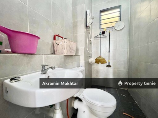 Freehold, Partially Furnished & 2 Parking | Residensi Adelia 2, Bangi Avenue @ Kajang