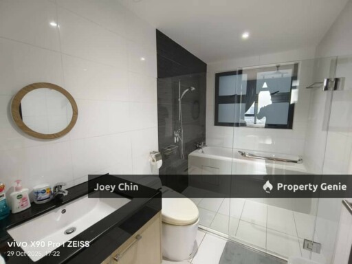 Molek Pine 4-High Floor JB City View Condo Fully Furnished For Rent
