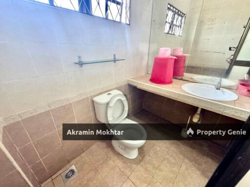 Freehold & Renovated | Semi-D Double Storey House Taman Puncak Utama Kajang