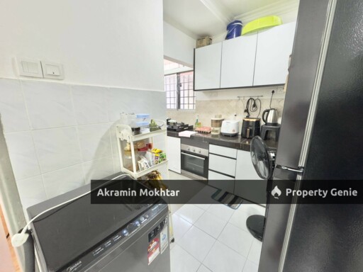 NEAR MRT STATION & 1 PARKING | PANGSAPURI PUTRA INDAH TAMAN PINGGIRAN PUTRA, SERI KEMBANGAN