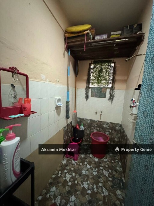 Freehold, Renovated &  End Lot | Single Storey Terrace @Taman Wira/ Taman Orkid | Meru, Klang