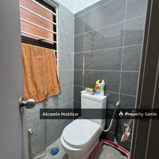 FREEHOLD & FULLY RENOVATED | Three Storey TOWNHOUSE Prima Court Ampang LOWER UNIT