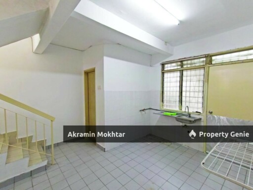 Freehold | 2 Storey Terrace House, Fasa 10, Taman Sri Gombak, Batu Caves