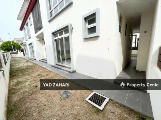 Casa Idaman, Setia Alam | 2-Storey Bungalow 6 Bedrooms | RM1.9M - 10ft Extra Land Both Sides, Freehold & Spacious