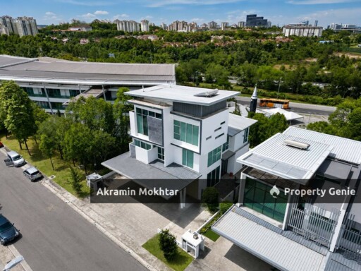FREEHOLD & FACING OPEN | CORNER 3 STOREY BUNGALOW, EVERGREEN @ GARDEN RESIDENCE, CYBERJAYA.