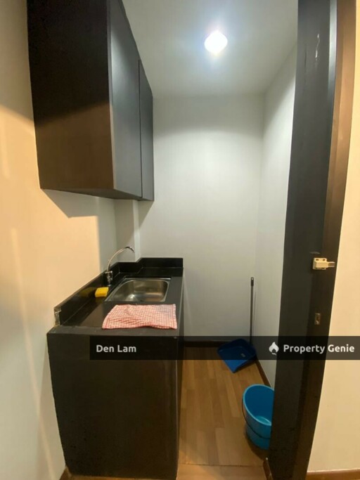 Megan Avenue 1 office KLCC For sale!! ROI 6%