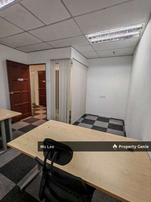 Office Suite 10 RM1020-The Landmark Office @ Bandar Bukit Tinggi, Klang-Ready 15/10