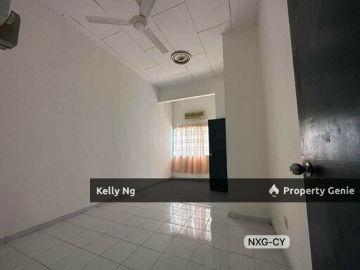 Double Sty House At Taman Sri Gadong For Rent