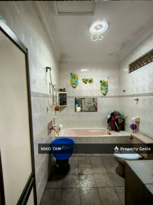 Jalan Kemajuan Single Storey End Lot Taman Universiti For Sale