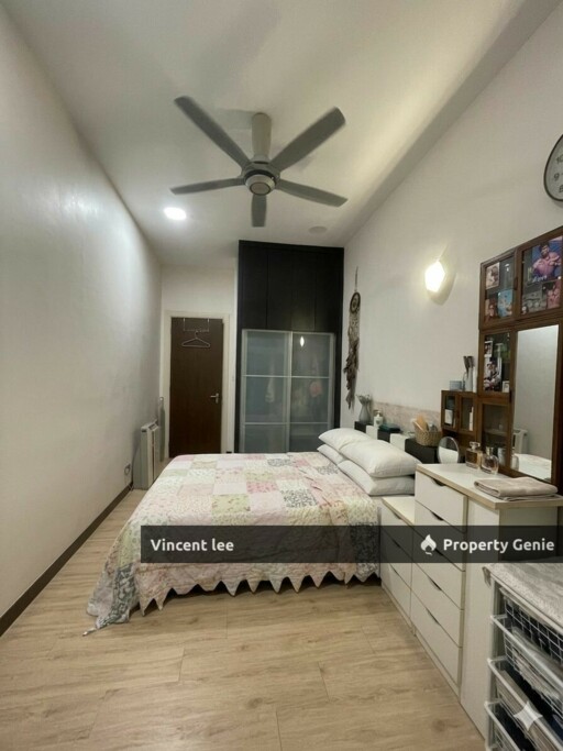 Taman Bukit Serdang , Serdang, Seri Kembangan, 2 Storey Semi-D, Freehold, Renovated Condition