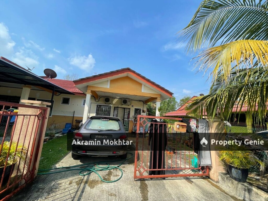 Freehold & End Lot | Single Storey Taman Nusari Bayu 1, Bandar Sri Sendayan