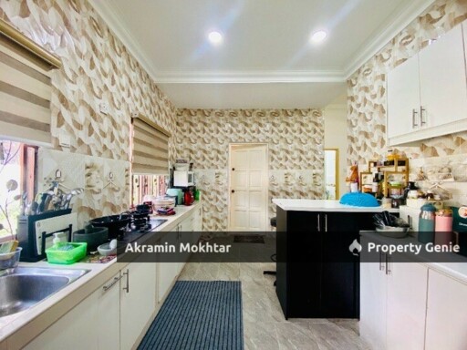 CORNER LOT & RENOVATED | TAMAN TEMPLER SAUJANA RAWANG 3 STOREY BUNGALOW