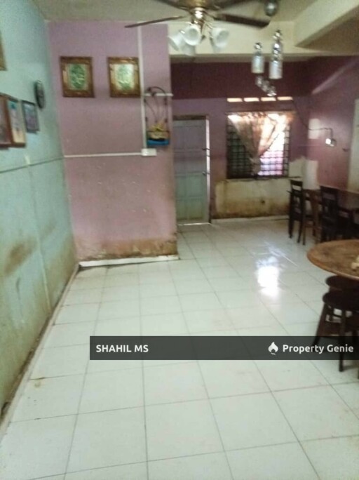 sp0145 || MUAR JOHOR || TAMAN SERI TEMENGGONG || RUMAH TERES DUA TINGKAT || FREEHOLD || BUMI LOT || RM220,000 ||