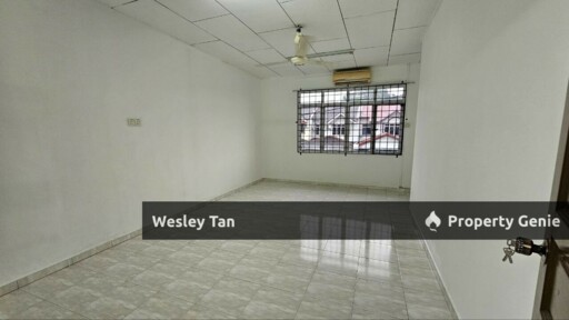 Below Value Cheng Baru 2 Storey Freehold 22x70 Extended Rooms & Kitchen Partly Furnished