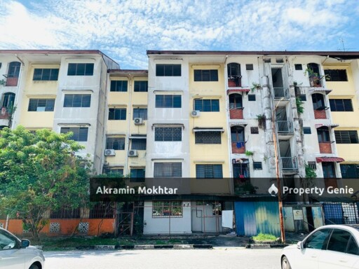 Flat PKNS Block 4 Seksyen 17, Shah Alam