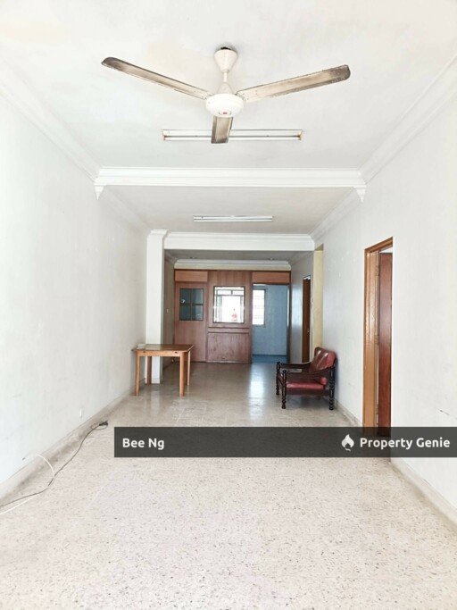 Taman Perling/1.5 Storey Terrace/Below Market Price
