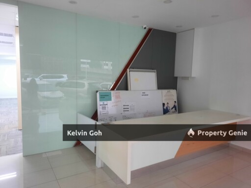 SS15 Subang Jaya 3 Storey Shop Intermdiate Ground Floor 22 x 75