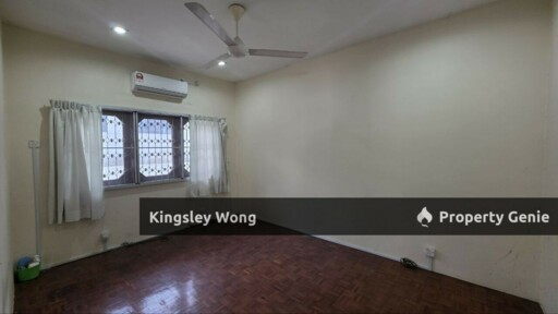 Pasir Puteh Pasir Pinji Semi D Below Market Value Simple Renovated