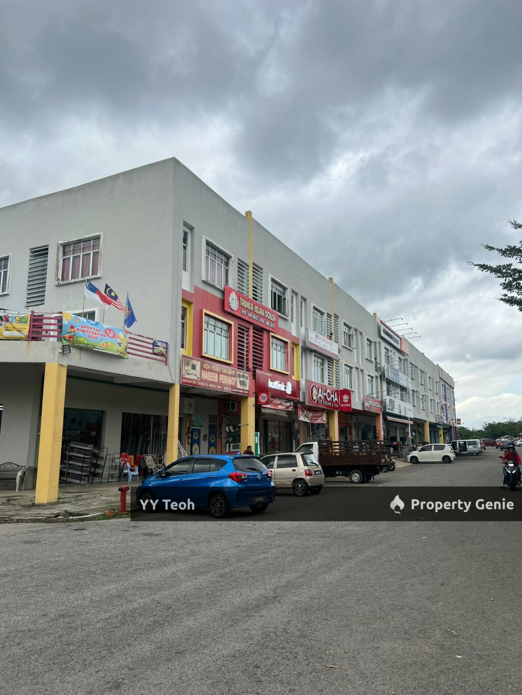 Kuala Sungai Baru Triple Storey Shoplot Facing Main Road