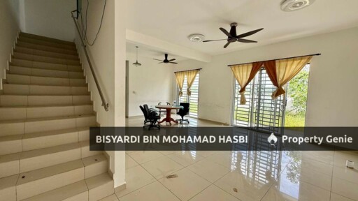 Facing Open Corner Lot Renovated Double Storey Tiara Sendayan Presint 2 Labu, Negeri Sembilan.