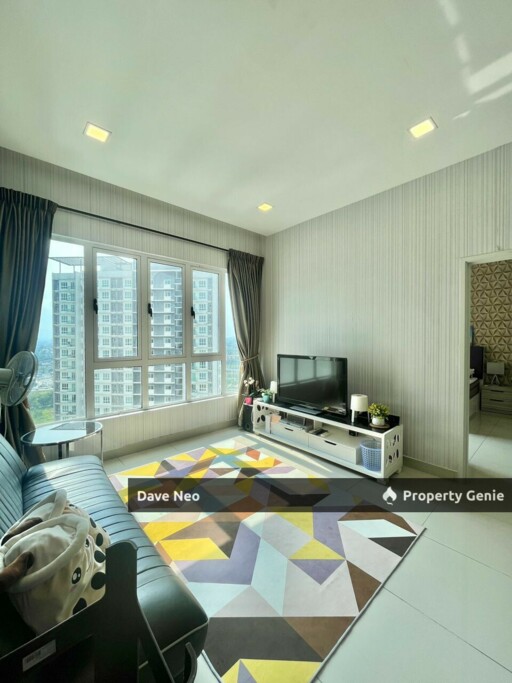 Tropez Residence 2-Bedrooms with Fully Furnished