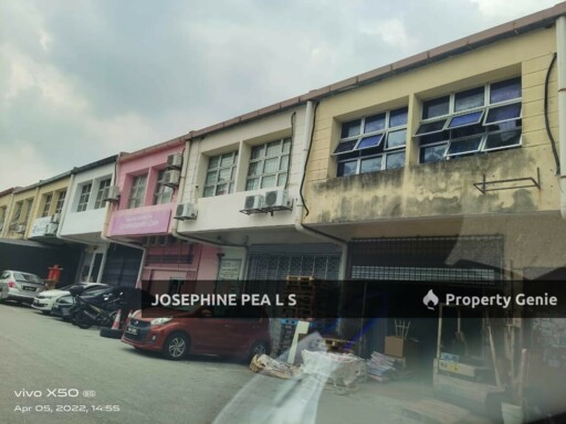 Taman Ehsan Perindustrian Park, Kepong | 3 Adjoining 1.5 Storey Factories for Rent