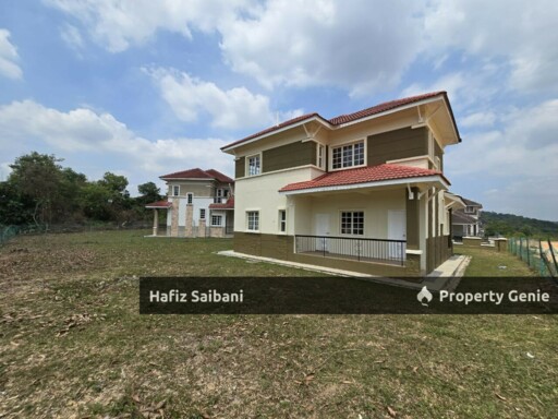 Bungalow Double Storey End Lot Taman Desa Anjung Putra Kajang