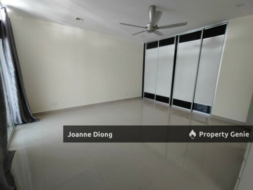 Bandar Utama Town House