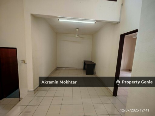 HOT AREA, AFFORDABLE, ] 2 Sty Taman Prima Tropika, Seri Kembangan