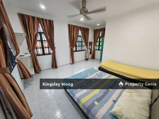 Taman Desa Aman Lahat Pengkalan 6 rooms unit Endlot Near Mall Schools