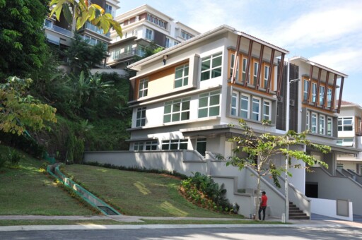 The Rafflesia, Damansara Perdana