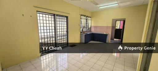 Ampang Ipoh SIngle Storey Bungalow For Sale / Rent Good Condition