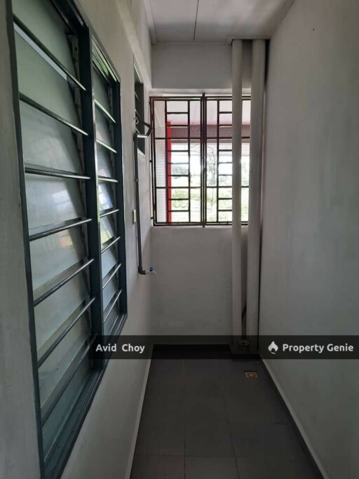 Taman Seroja , Tampoi, Medium Cost flat(Level 4)