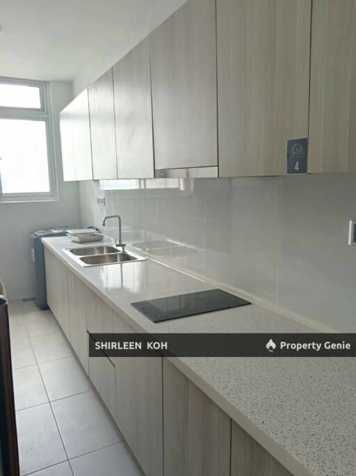 Room for Rent at Paragon Suites @CIQ JB Town