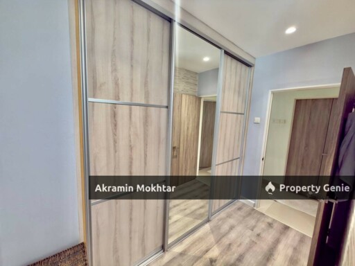 Freehold, Fully Renovated, Partially Furnished & 1 Parking | Robson Condominium Seputeh Kuala Lumpur .