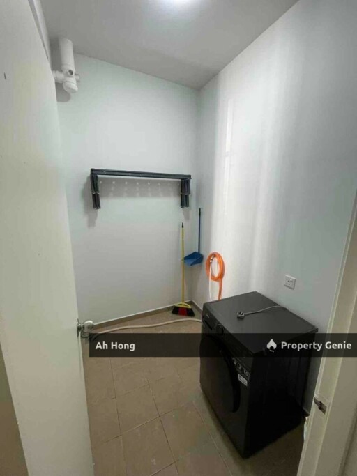 Kempas / D Summit / 2bedroom / Fully Furnished / Good Condition