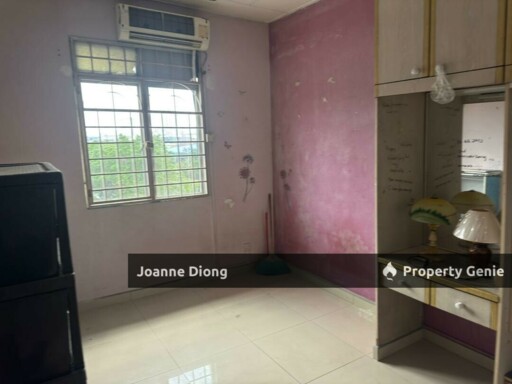 Subang Court 6