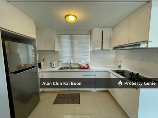 One Jelatek Residence Fully Furnished Condominium  with 2 Car Park Walking Distance to LRT Station