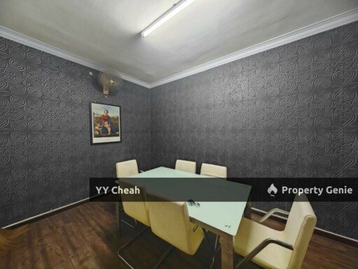 Ipoh Town Freehold Condo 1600 sq ft 2 Car Parks For Sale