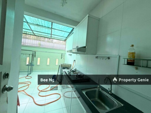 Impian Emas / 2.5 Storey Terrace / Fully Furnished / Fully Renovated
