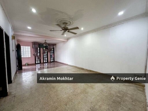 Freehold | 1 Storey Semi D Taman Sungai Jelok Kajang .