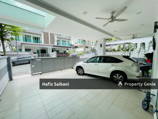 Semi Detached 3 Storey Beverly Heights Ampang