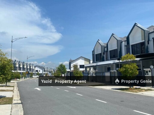 Serenia City Anisa