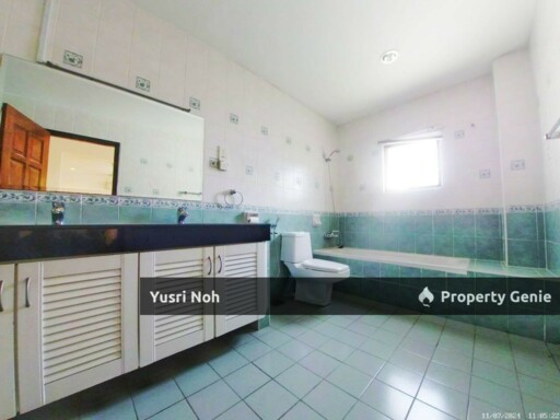 PARTIALLY FURNISHED BUNGALOW DOUBLE STOREY BEVERLY ROW IOI RESORT CITY PUTRAJAYA