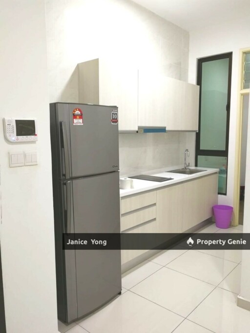 D'Summit Residences @ Kempas Utama