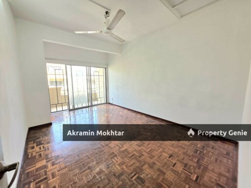 Duplex Townhouse Sri Mahligai , Seksyen 9, Shah Alam (Renovated)