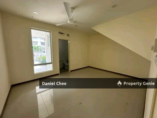 Sunway Montbleu Ground Floor Unit Partially Furnished FOR RENT