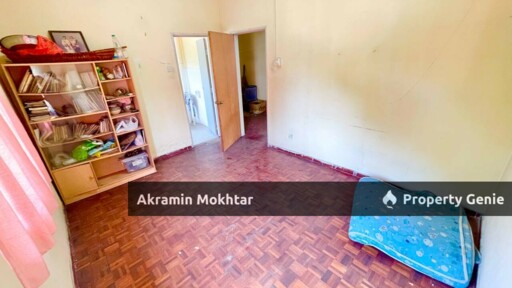 FREEHOLD &  NEAR MRT | Double Storey Taman Serdang Raya Seri Kembangan Selangor