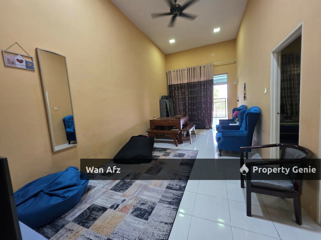 RUMAH TERES SETINGKAT PANDAN MAKMUR KUANTAN