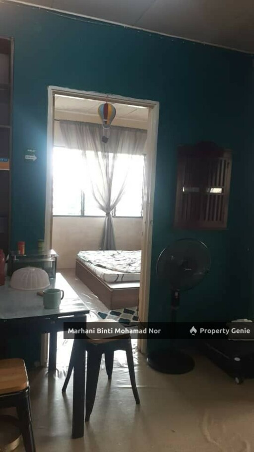 Flat Dahlia • Seremban 2 • Below MV + Freehold